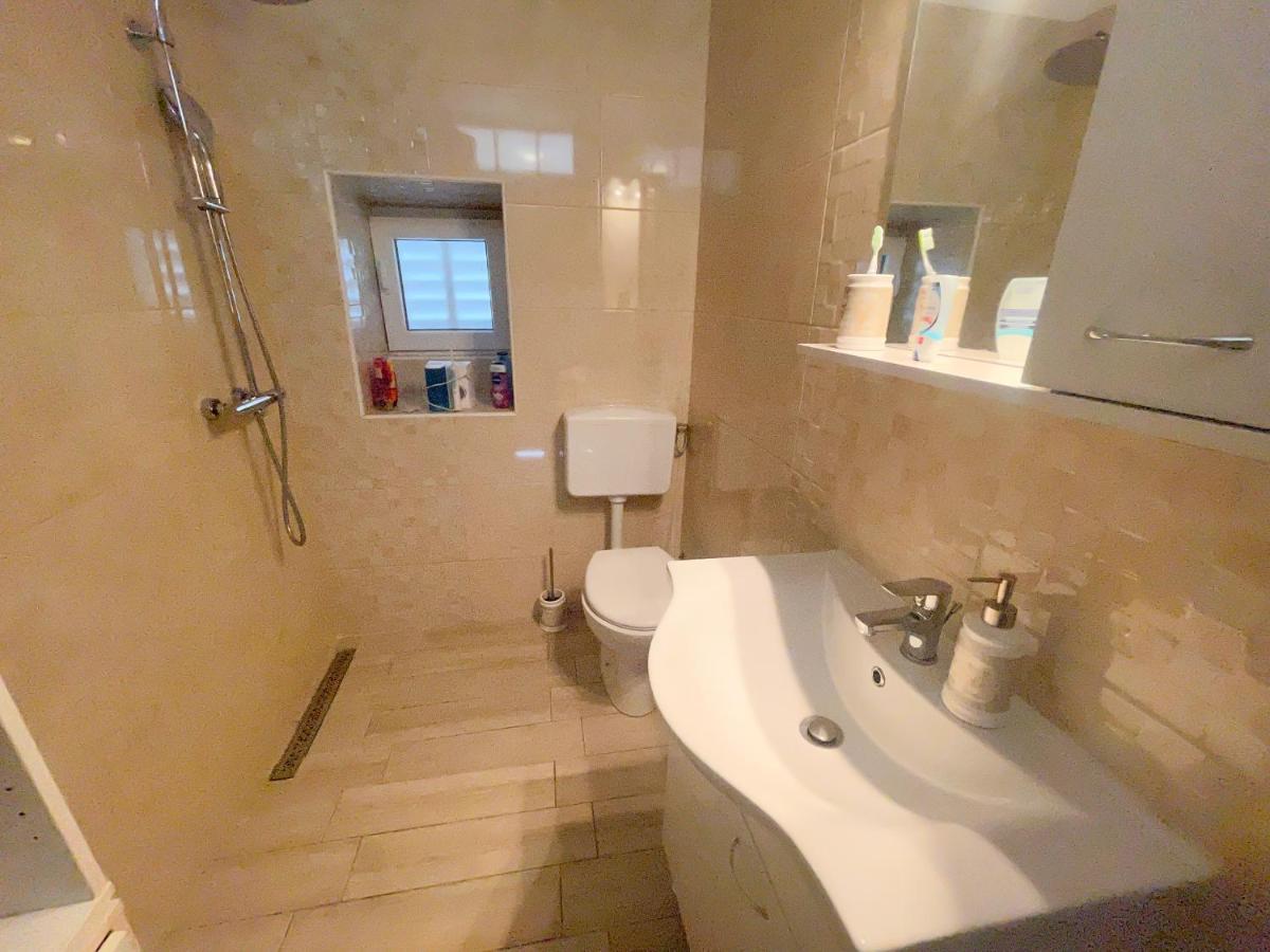 דראמליי Apartmani Fabijan&Florijan מראה חיצוני תמונה